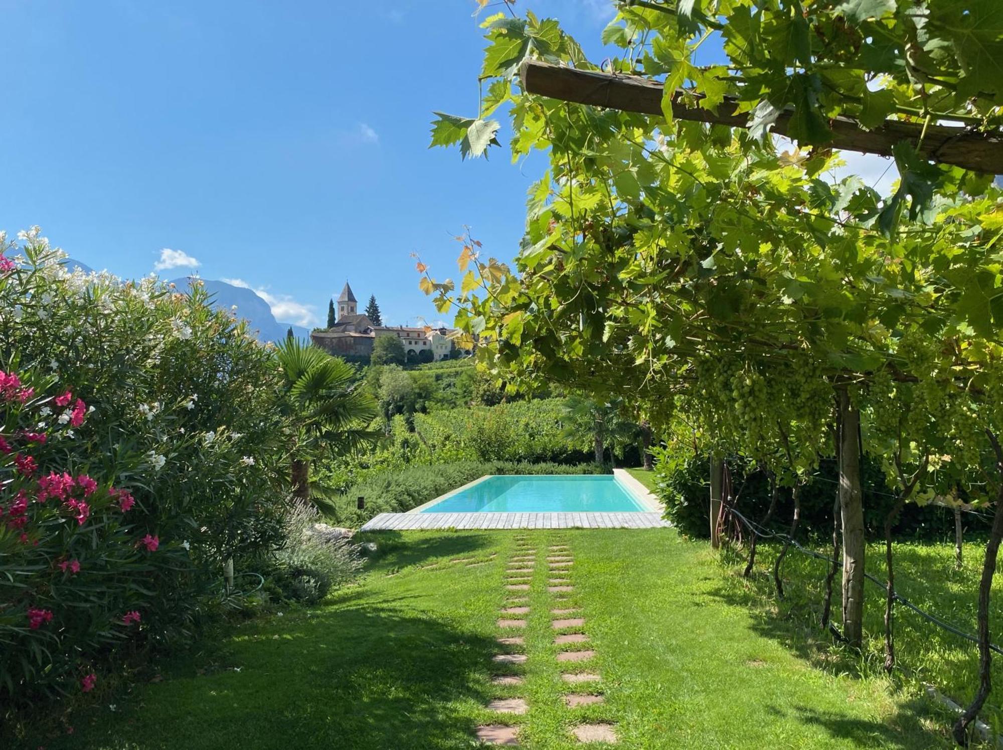 Sonnenhof Tramin - Adults Only Apartment Termeno Exterior photo